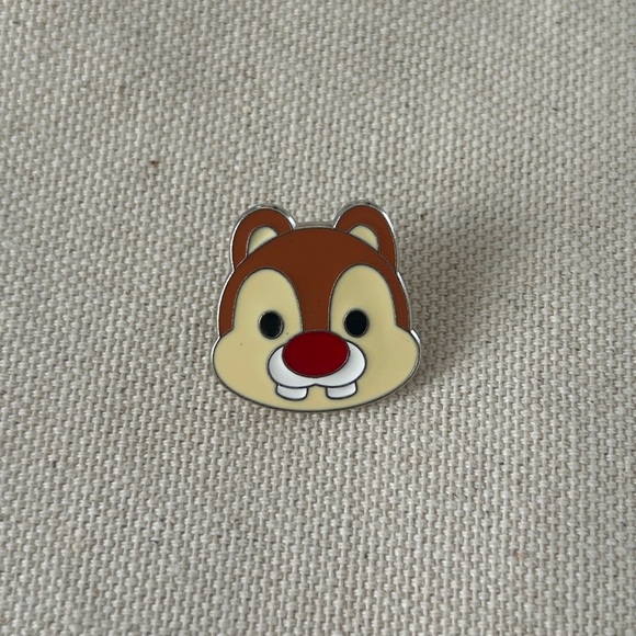 Dale Disney Cute Characters Trading Pin (2008) - Picture 1 of 2